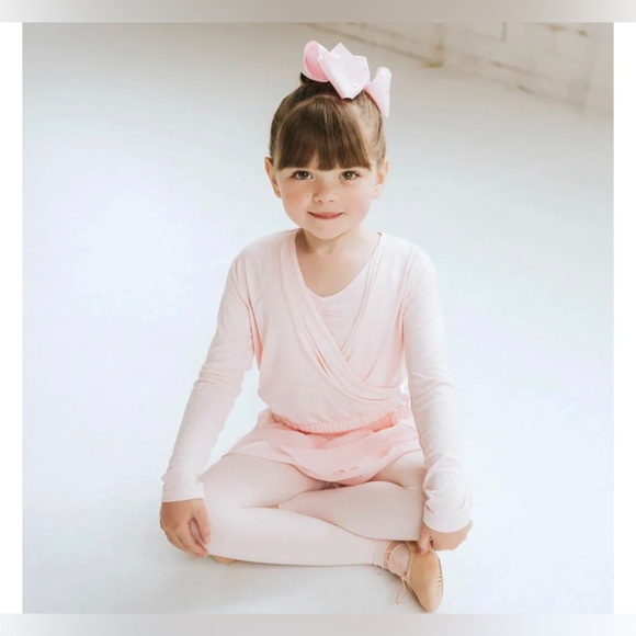 Flo dancewear Crossover Long Sleeves Wrap Top in pink Medium gymnastics ballet - Picture 1 of 9